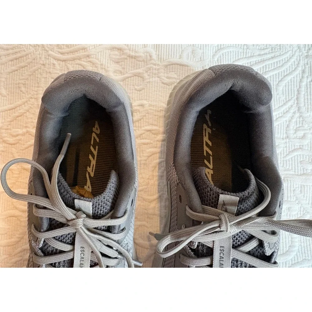 Altra Escalante 4 Womens Grey Road Running Shoes AL0A85NF220 Size 10